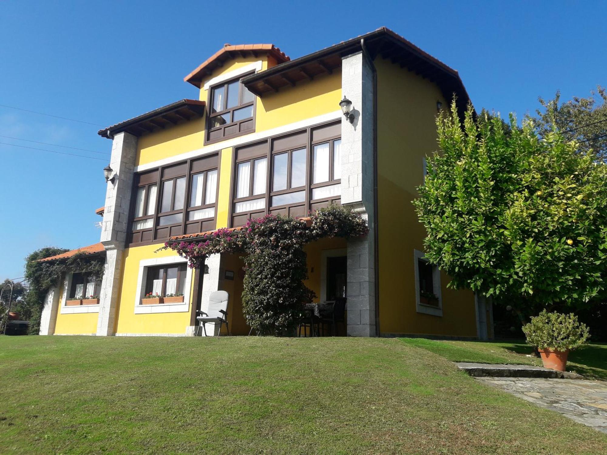 El Corral Del Acebo Guest House Nueva De Llanes Exterior photo